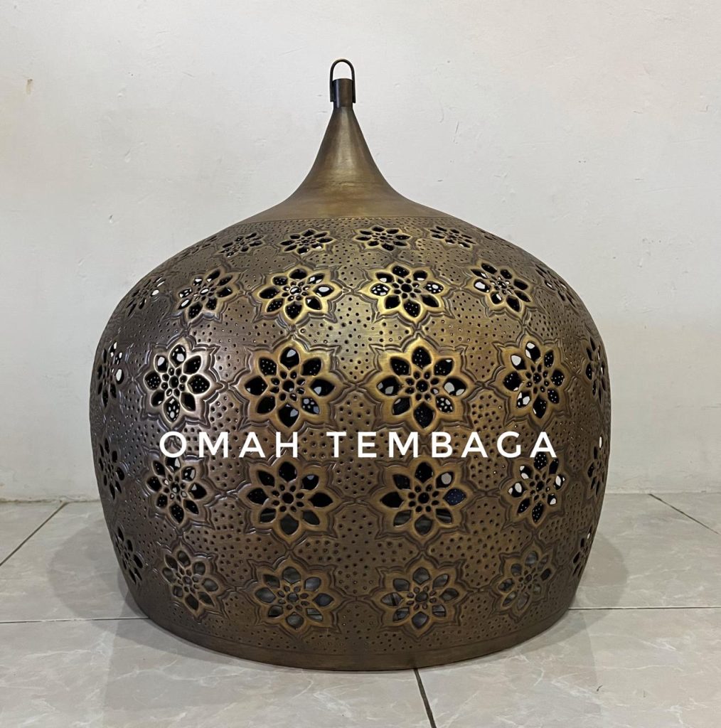 lampu gantung cafe kuningan tembaga