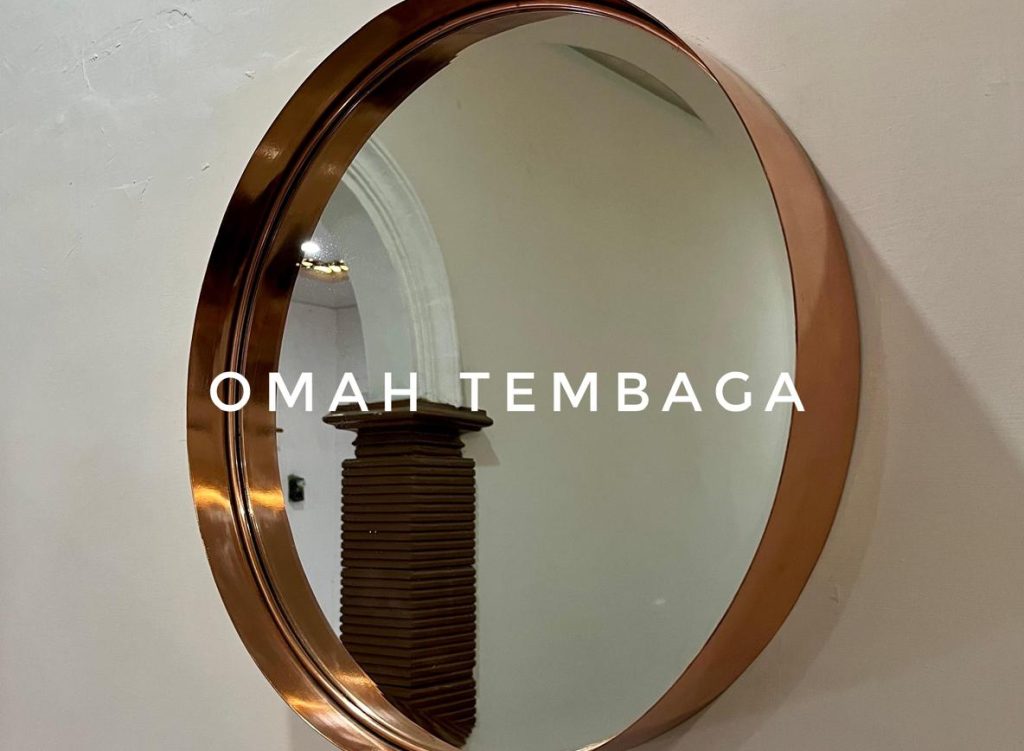 cermin bulat tembaga kuningan