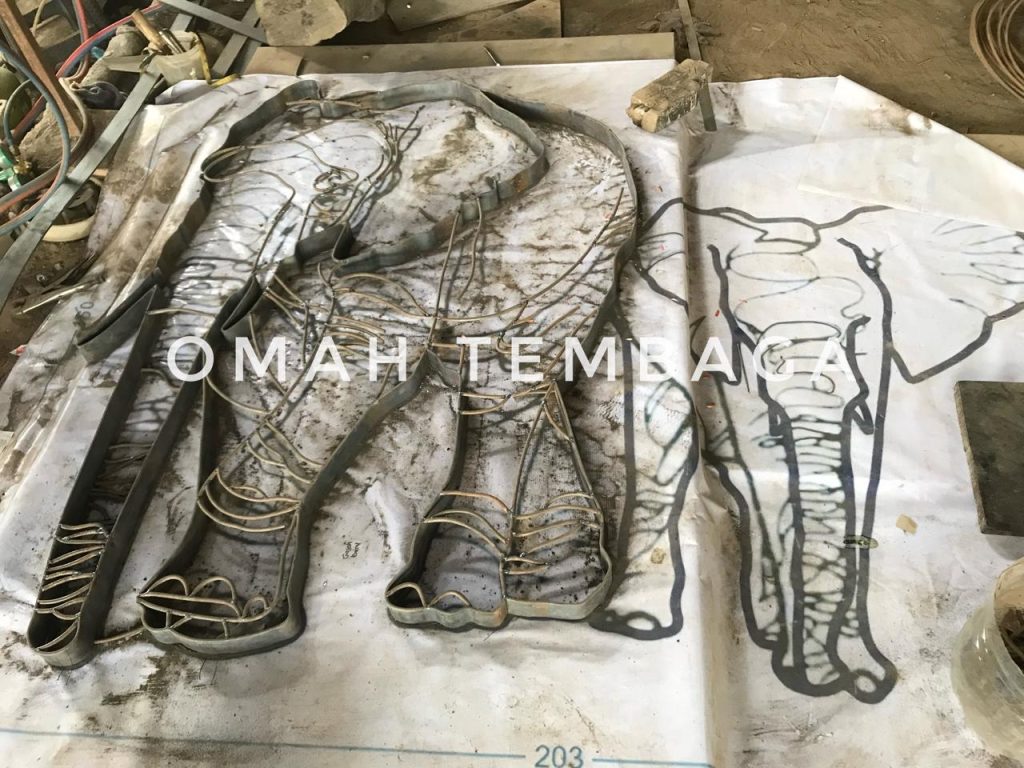 proses pembuatan wall art custom