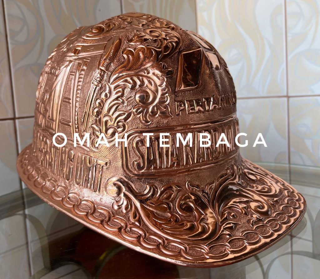 souvenir tembaga kuningan